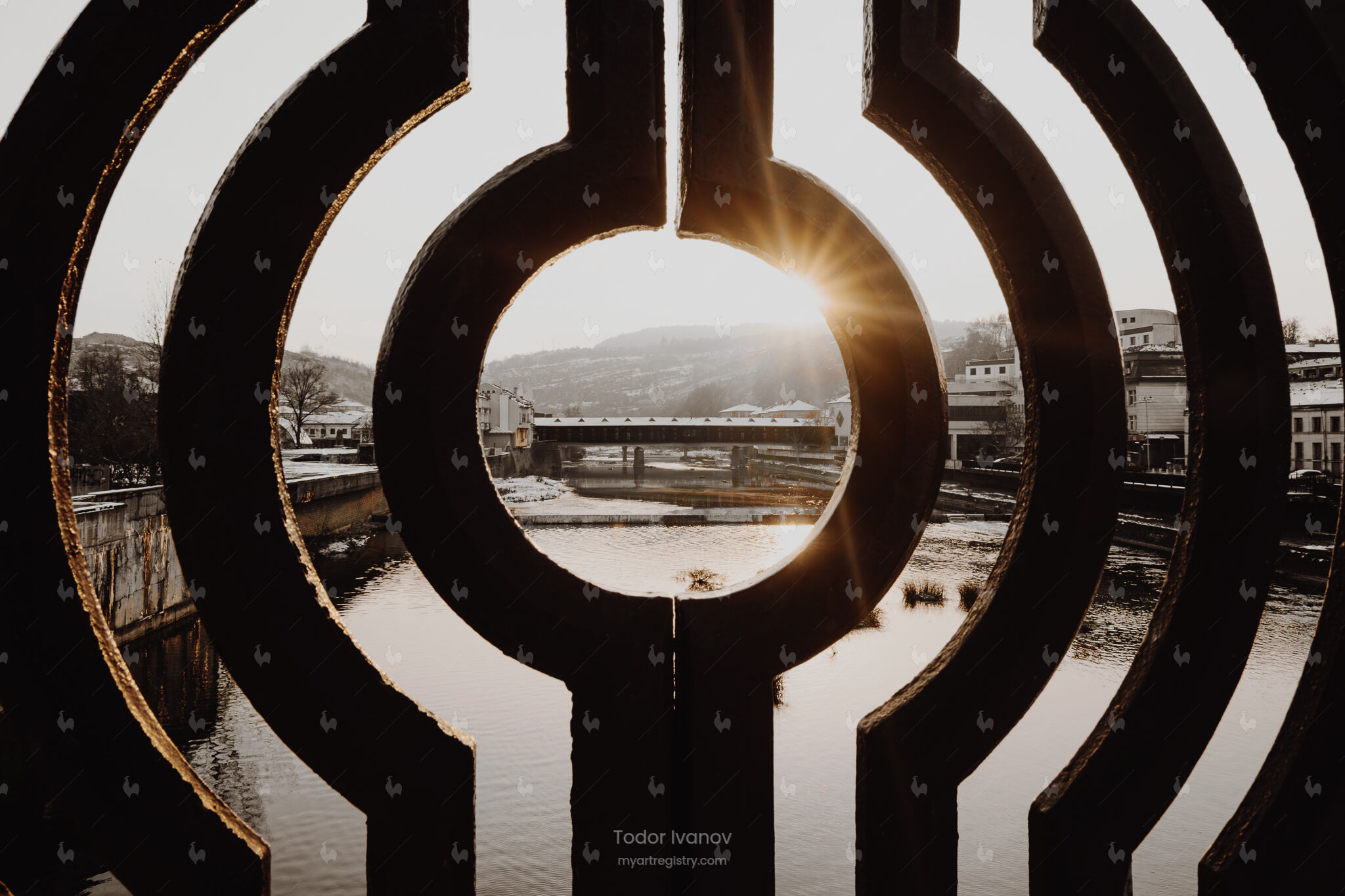 Sun Framed – LAB000023