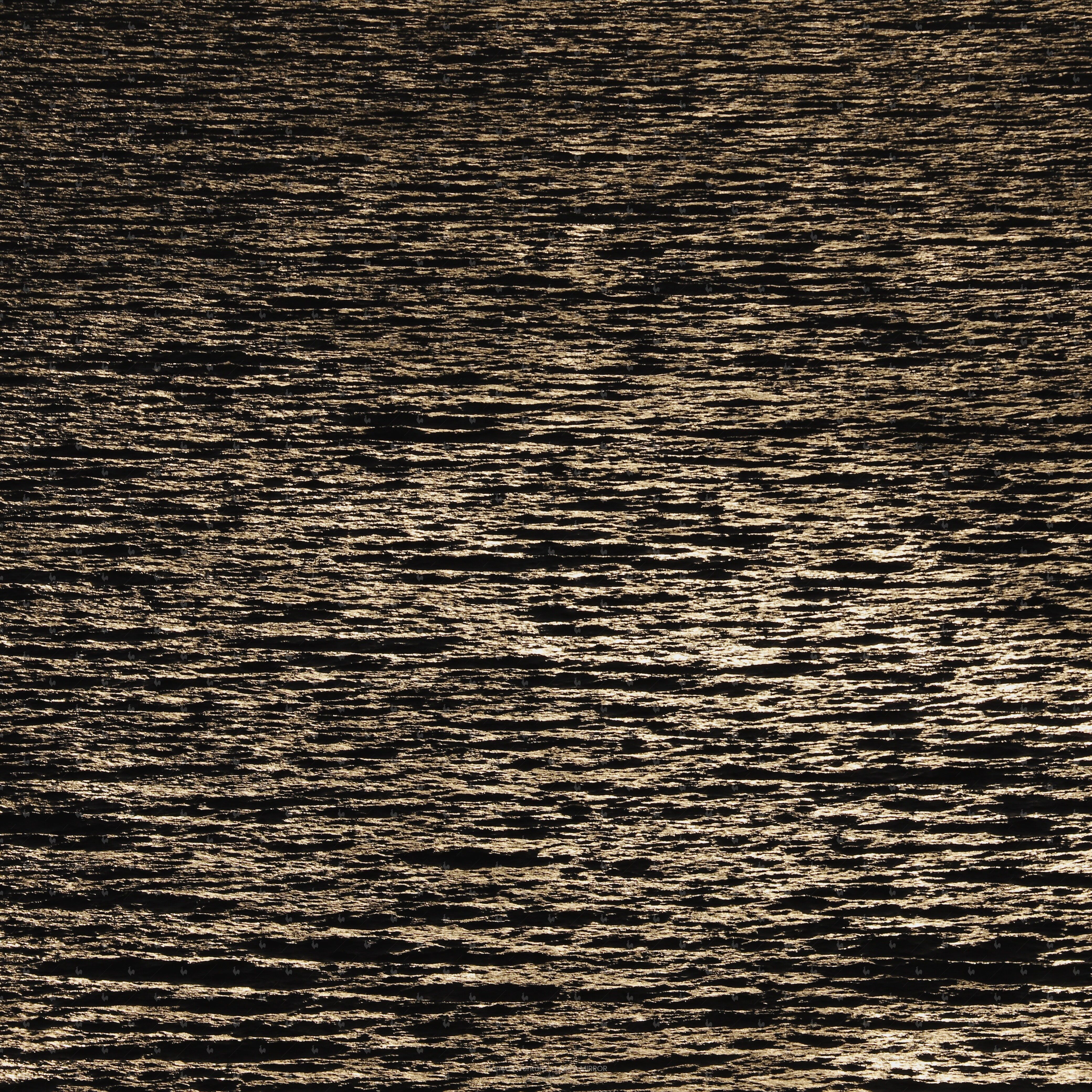 LAKE WAVES #10
