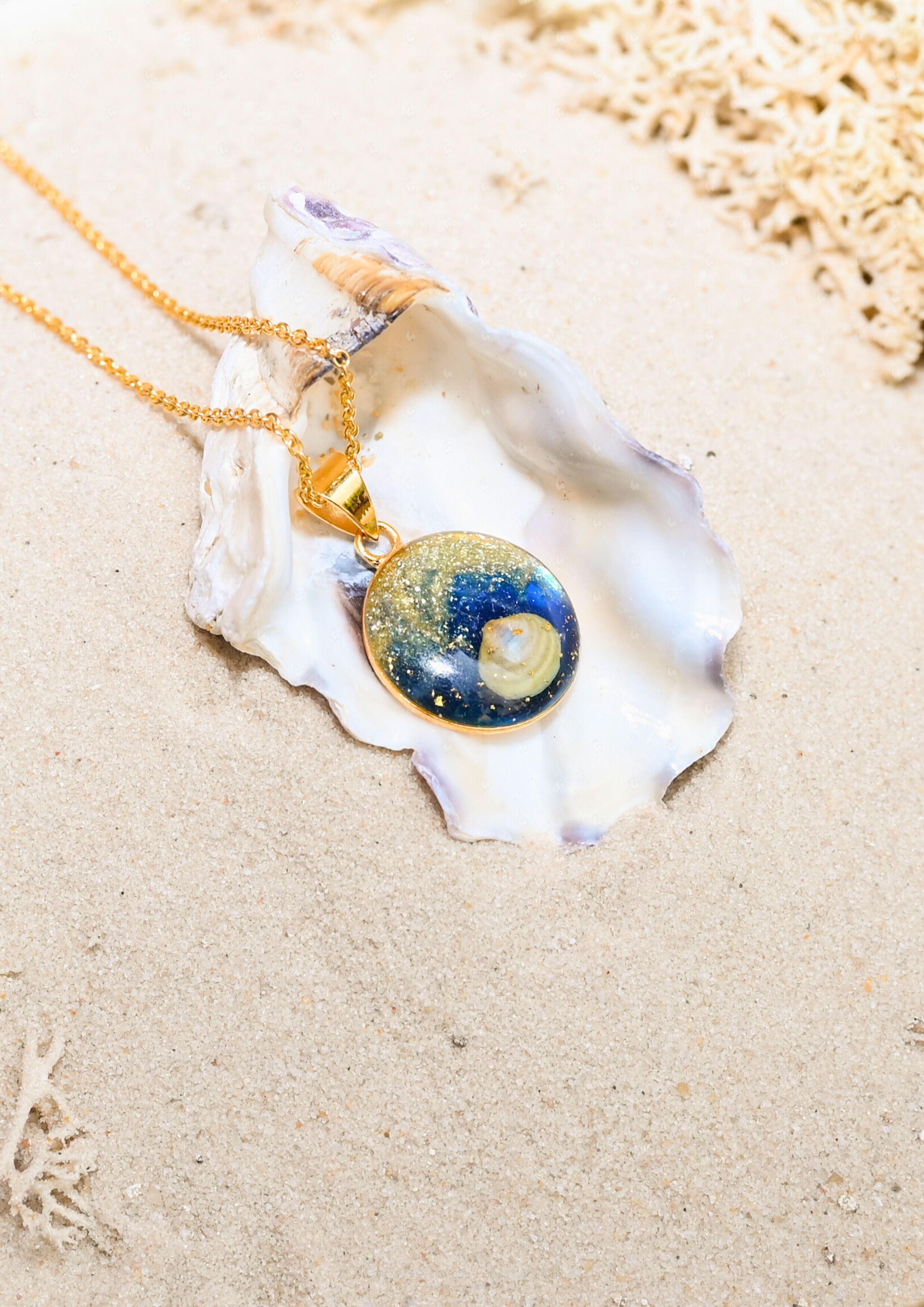 Sirènes de Monte-Carlo  N° 18/24