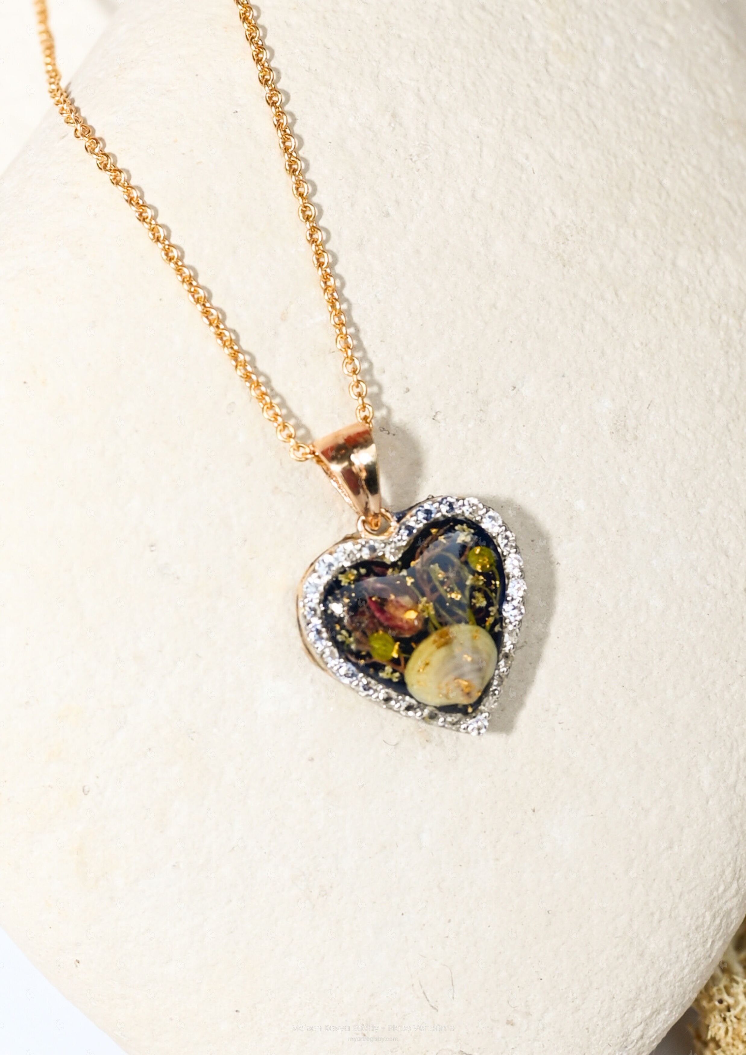 Sirènes de Monte-Carlo  N° 17/24