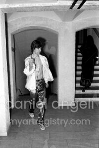 Saint-Tropez - 1971 - Mick Jagger, fin de soirée de son mariage avec Bianca