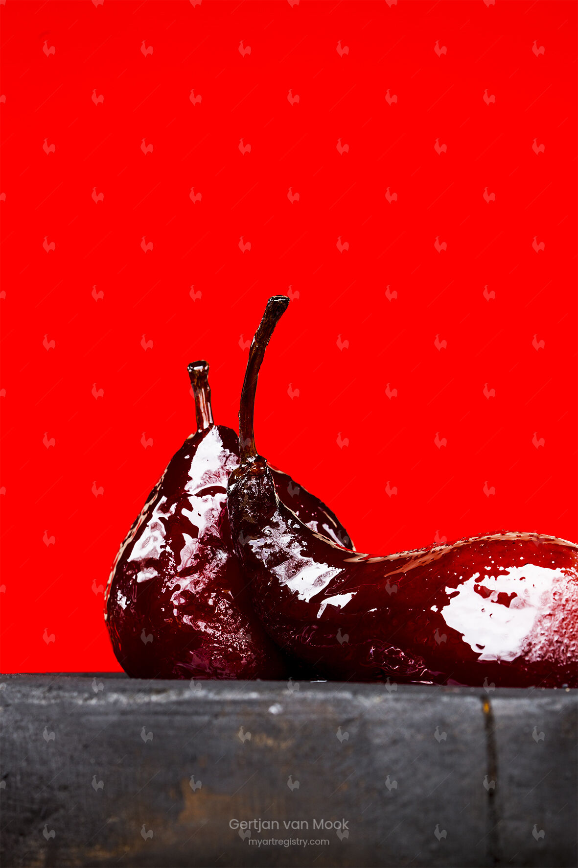 Two pears in love