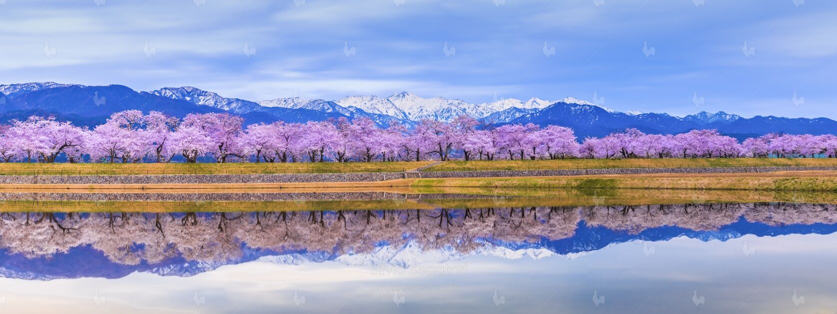 明けの女岩