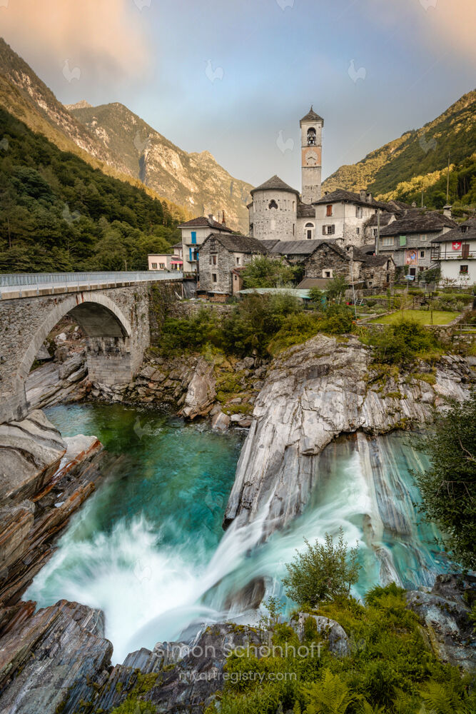 Lavertezzo am Morgen