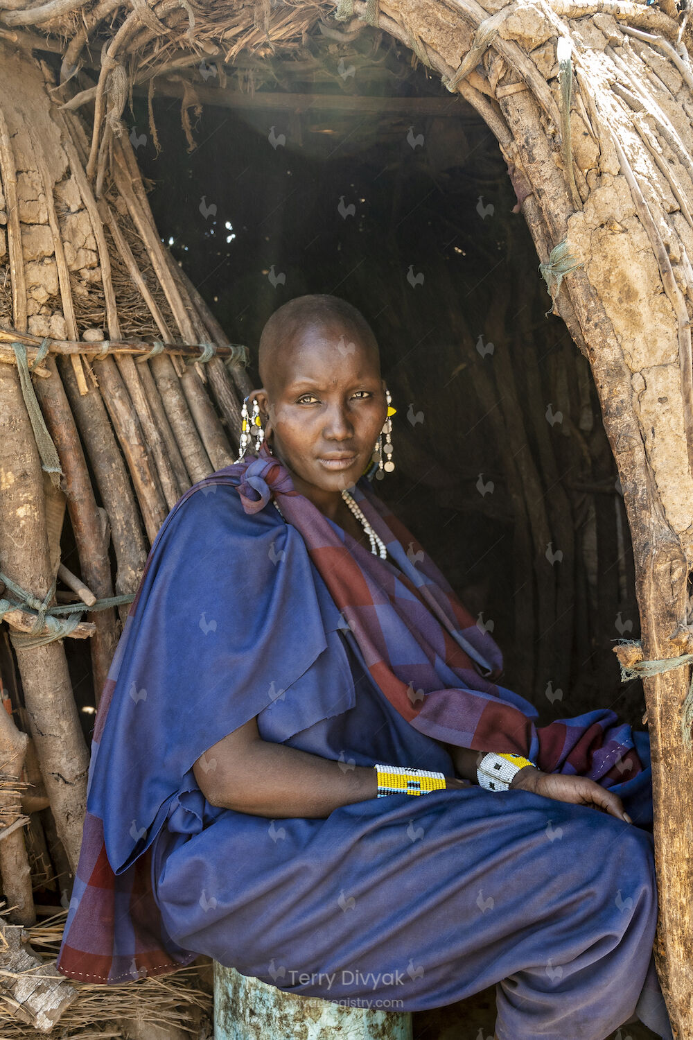 MAASAI WIFE 1/20