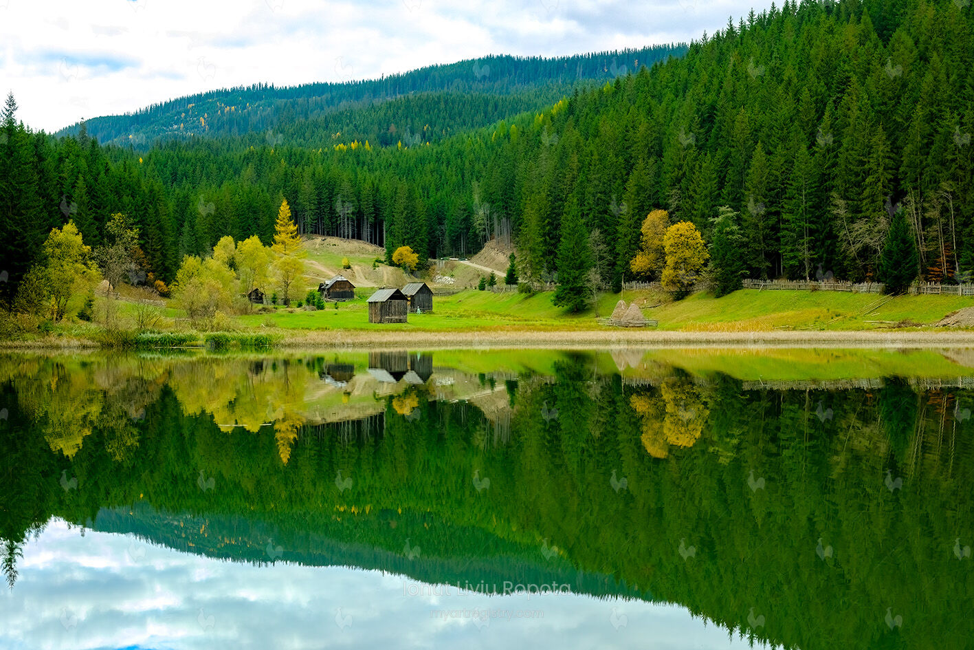 Iezerul Sadovei Lake