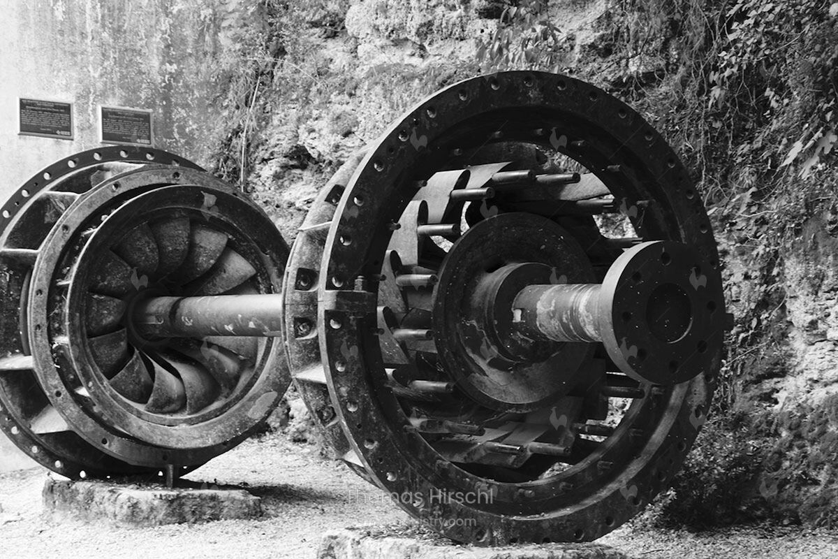 Tesla Generator