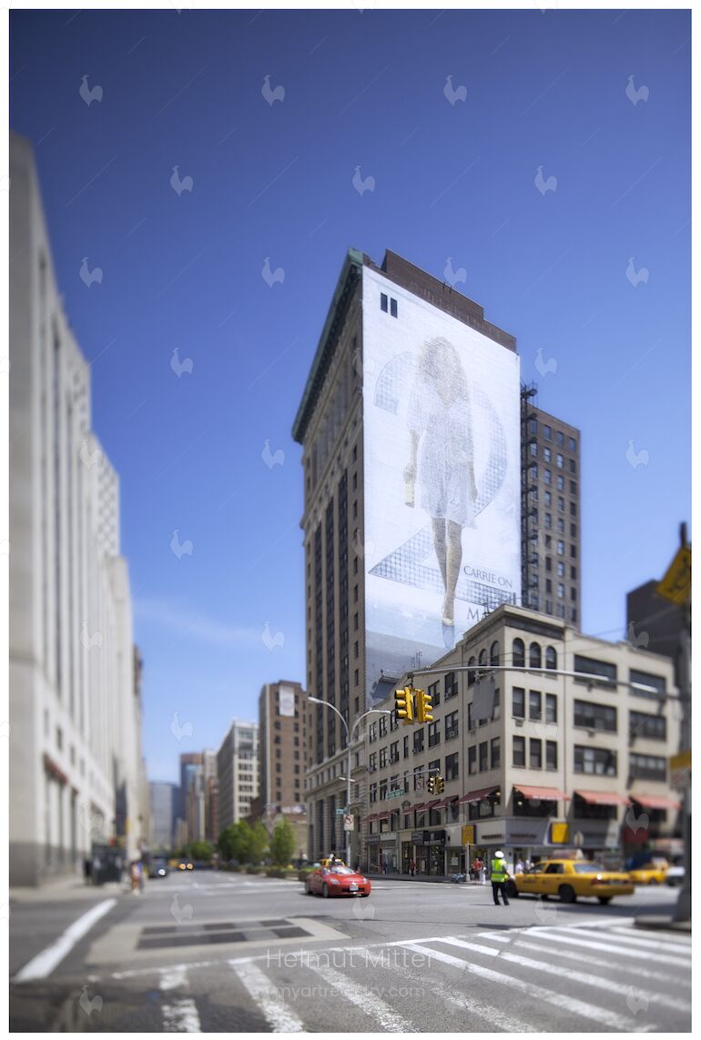 Carrie On, NYC