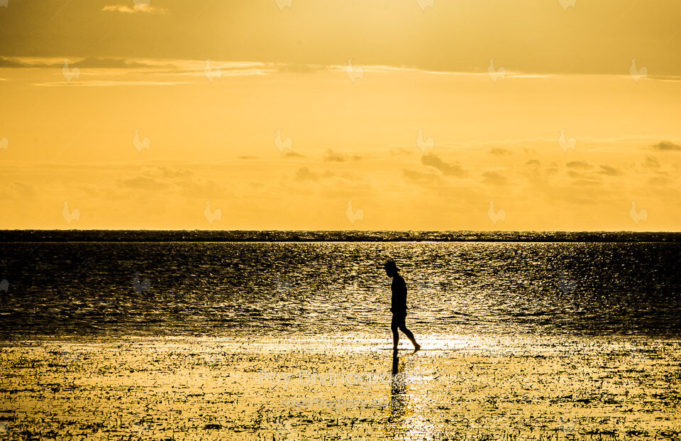 The Golden Walk (Boracay)