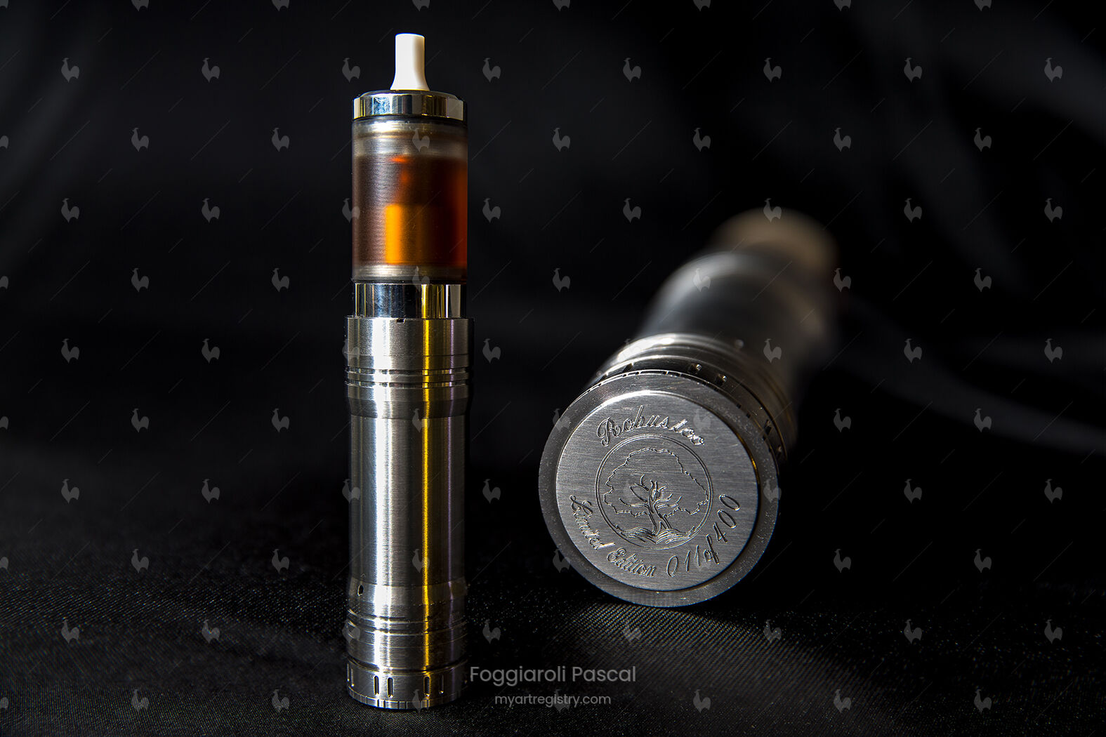 Robustoo #011 of 400 Limited Edition