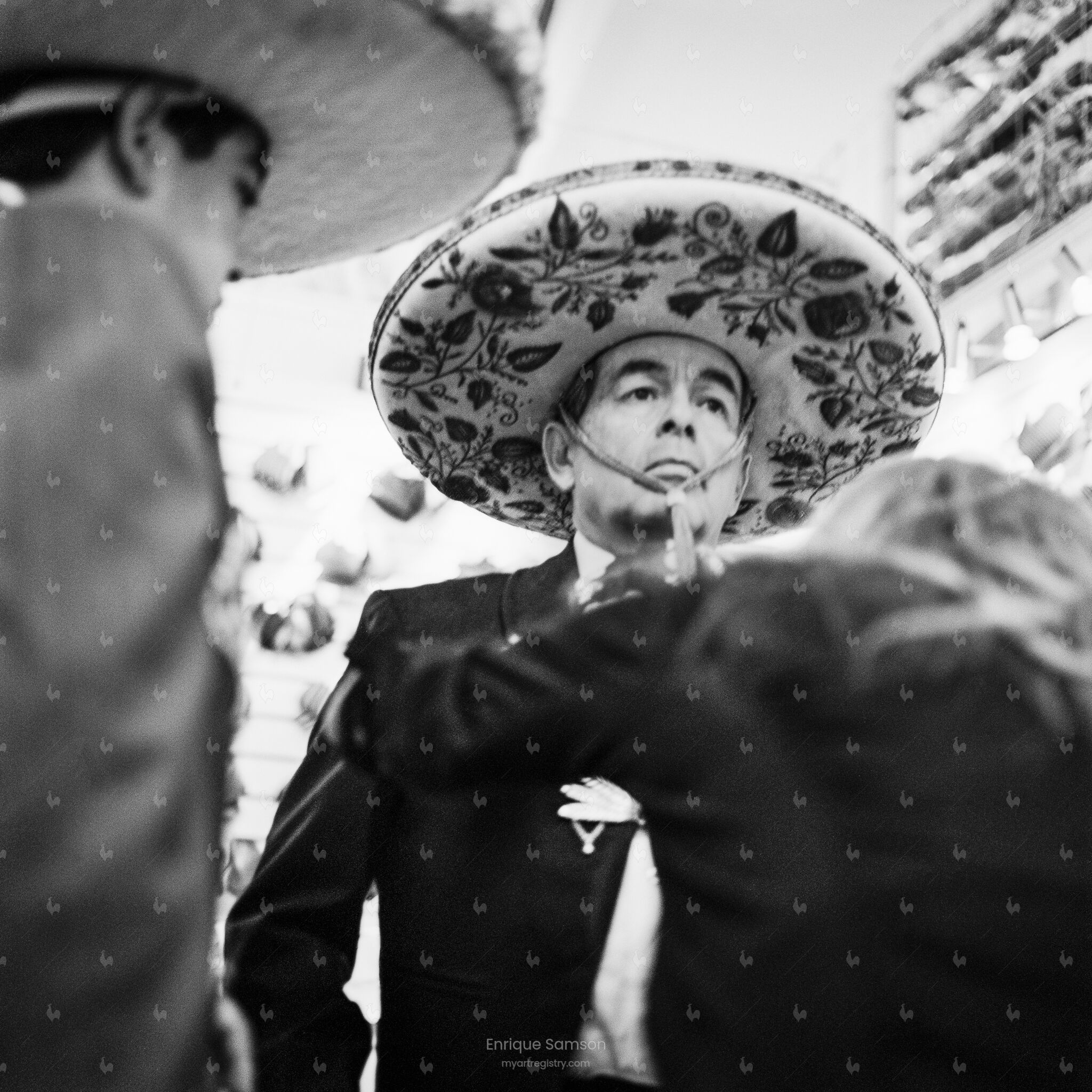 El Ombligo de la Luna - Sombrero de 200 Años (2015)