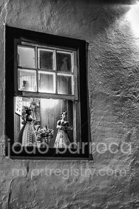 Garota na Janela em Tiradentes