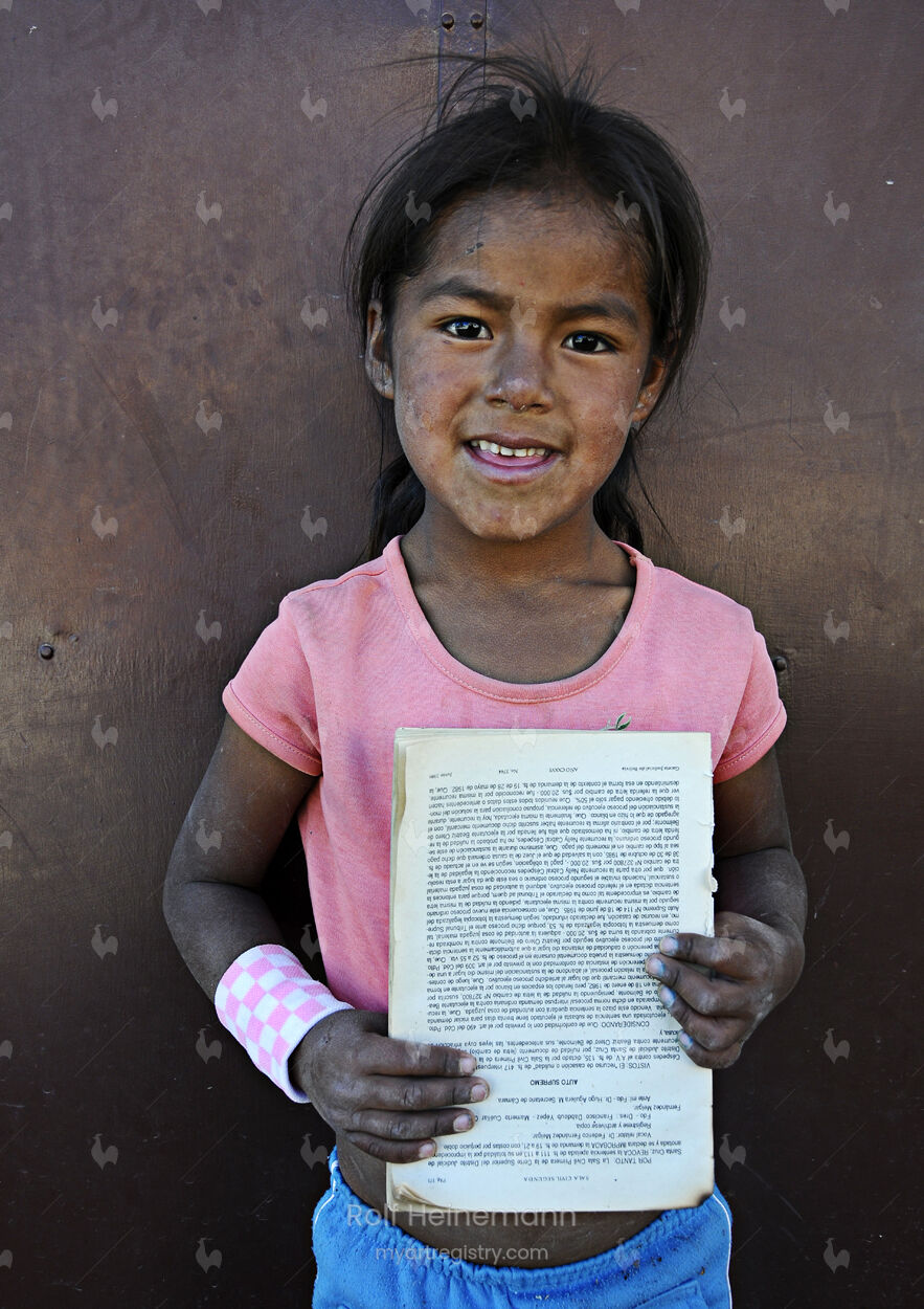 Mädchen mit Buch