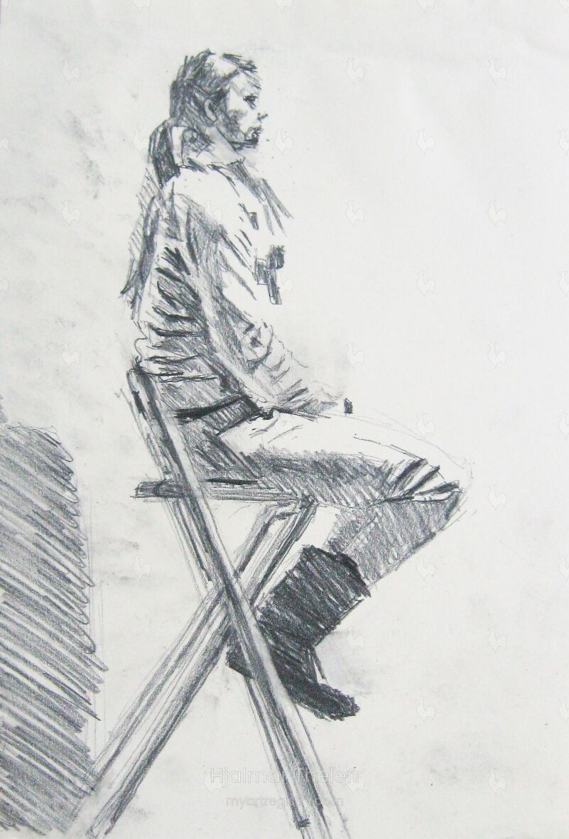 Frau auf Barhocker