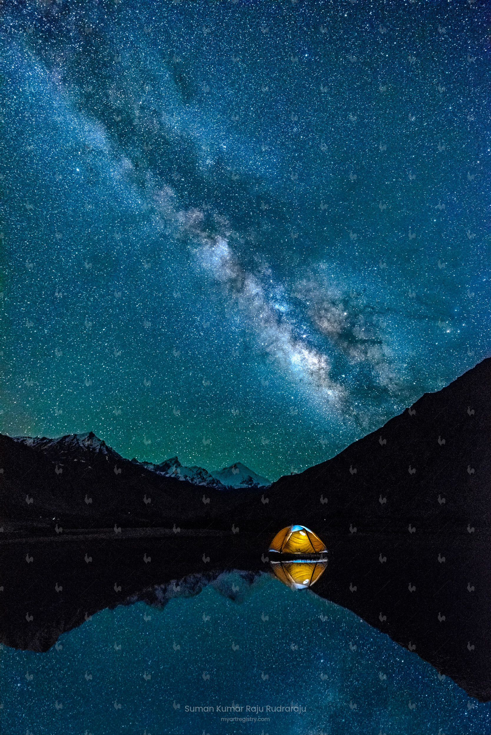 Milkyway over Mt Nun and Kun in Himalayas