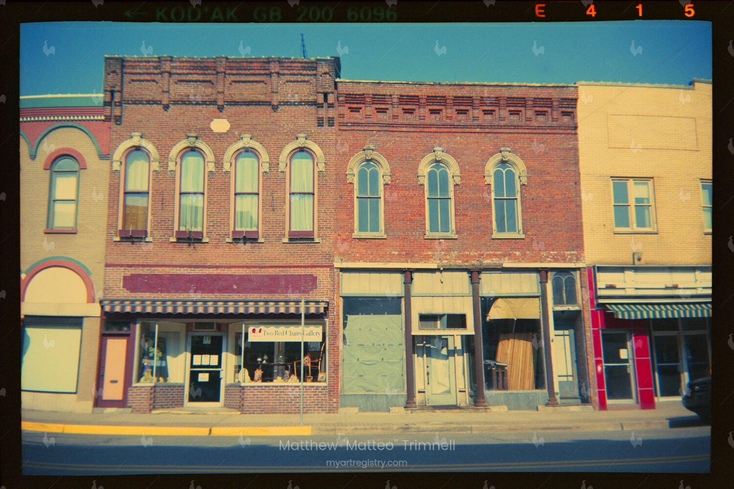 Three Rivers, Two Red Chairs Gallery, Empty Storefront