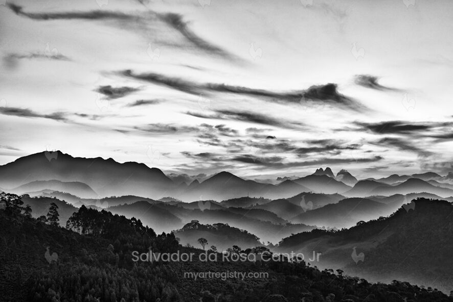 Montanhas de Nova Friburgo P&B (Canvas)