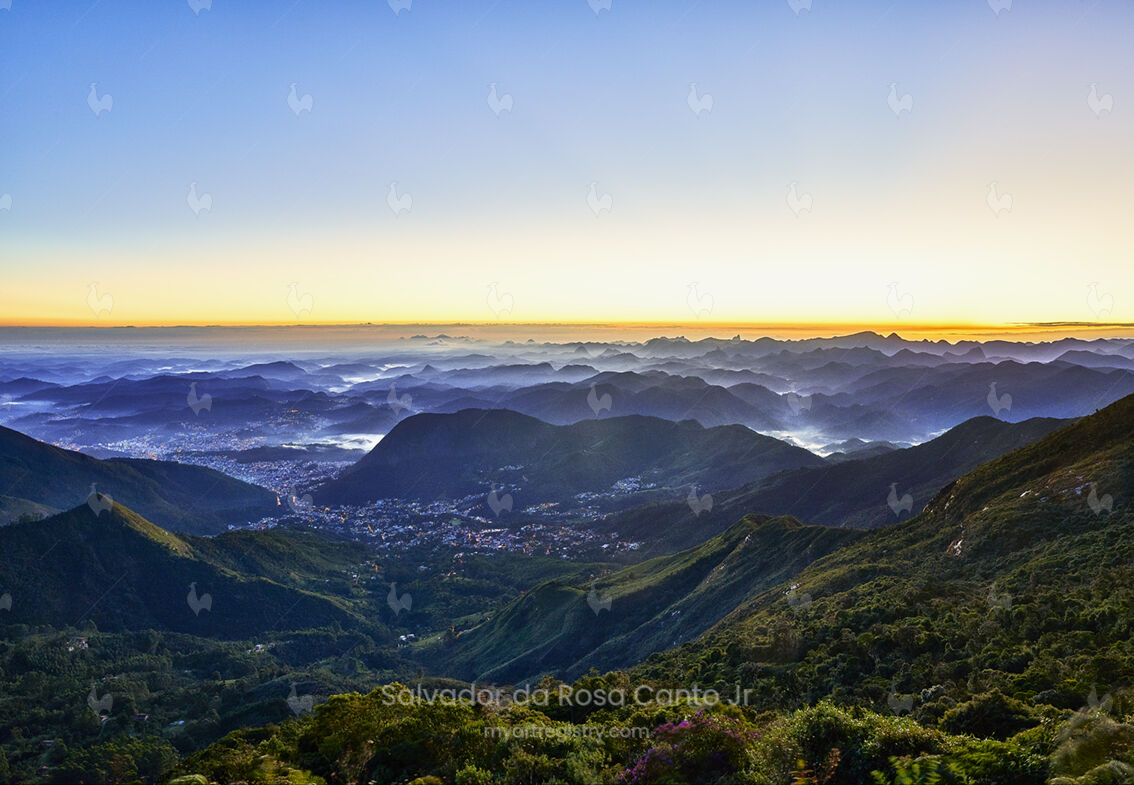 Caledônia - Amanhecer em Nova Friburgo II