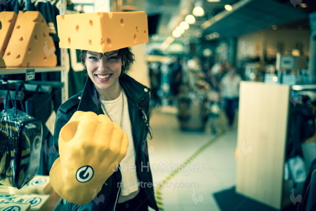 CheeseHead Lzzy 8.5” X 11”