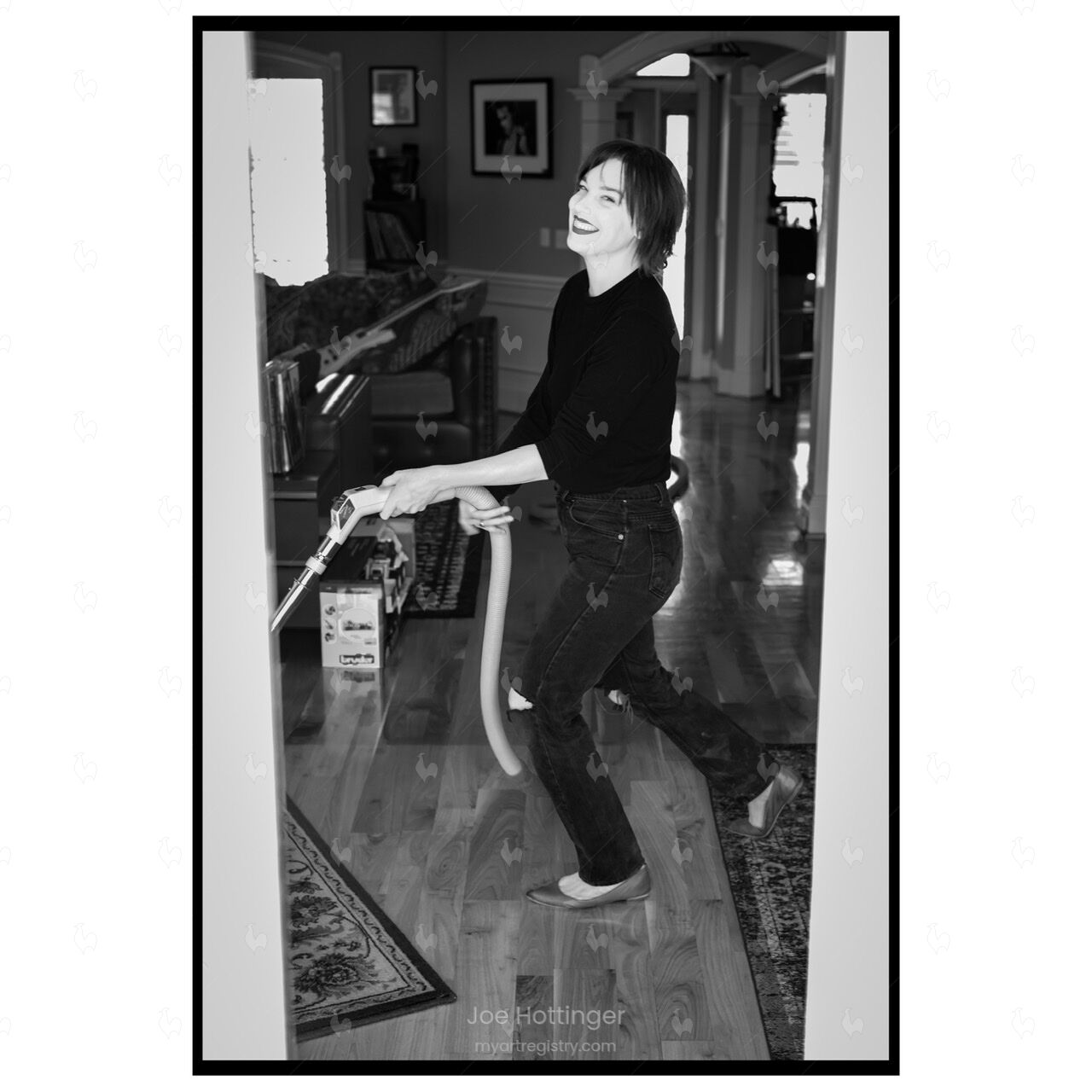 Lzzy Vacuums  8.5” X 11”
