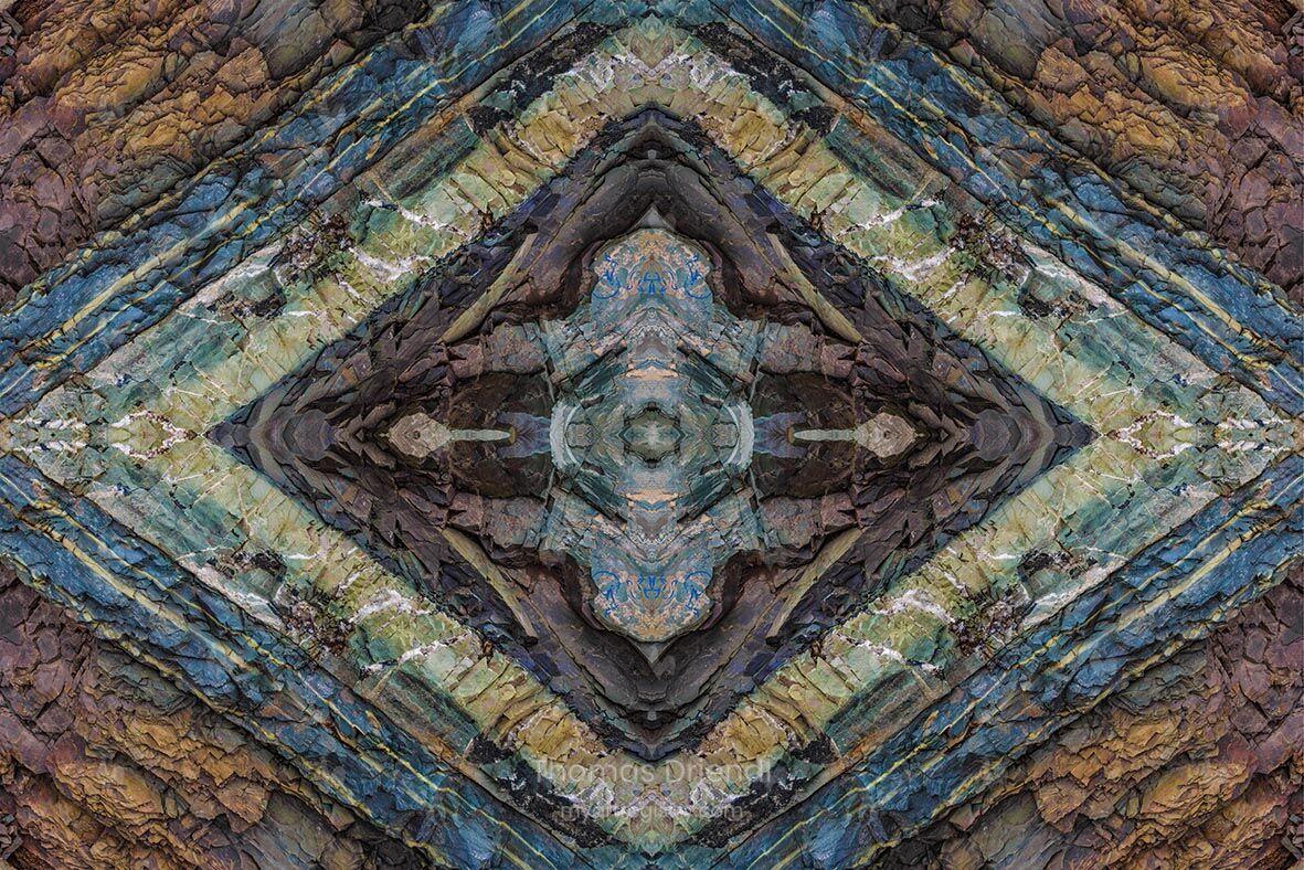 Mystic Rhombus