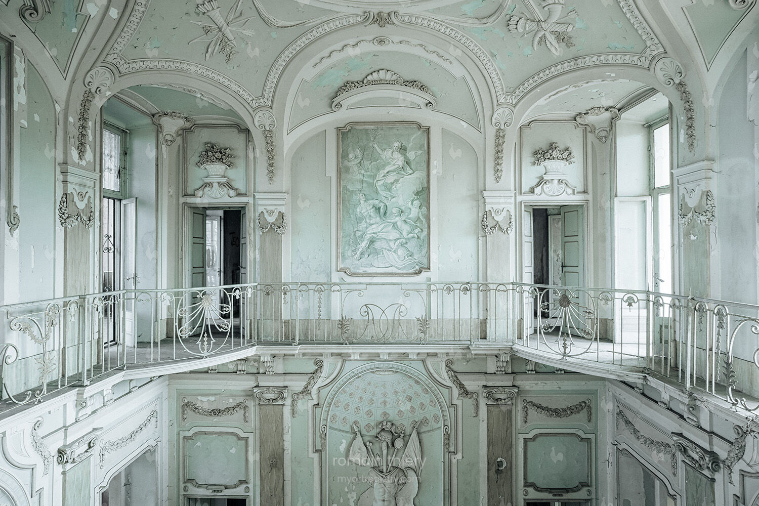 Mint pastel