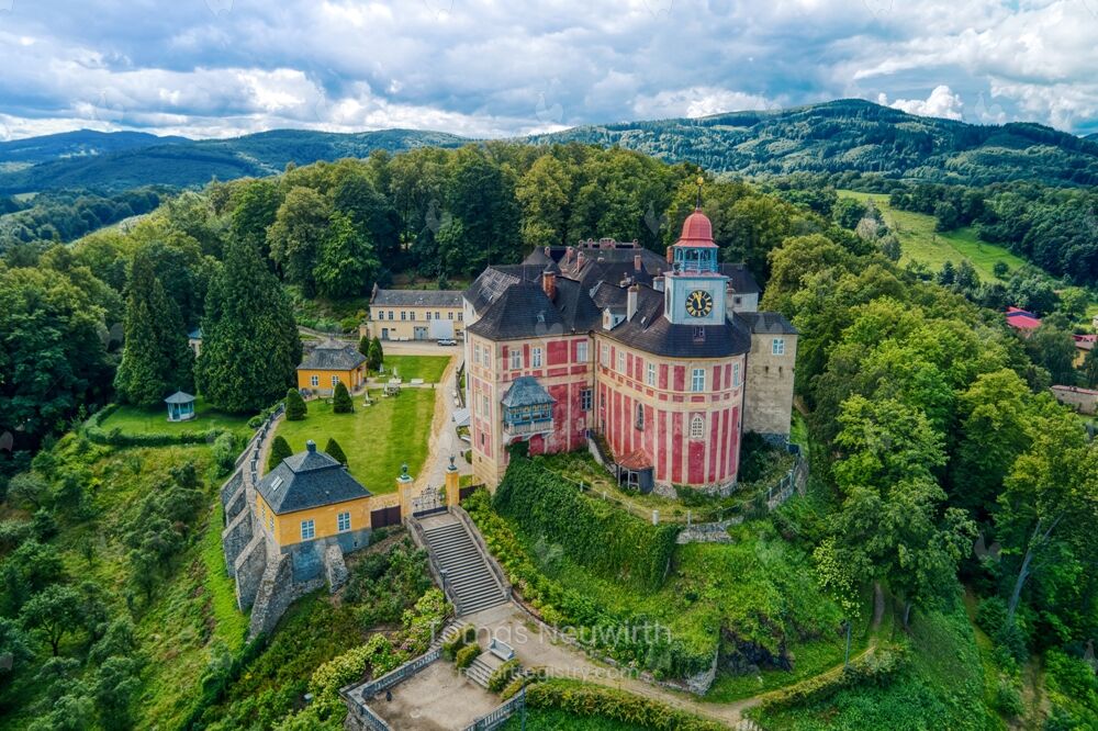 Bolek's property
