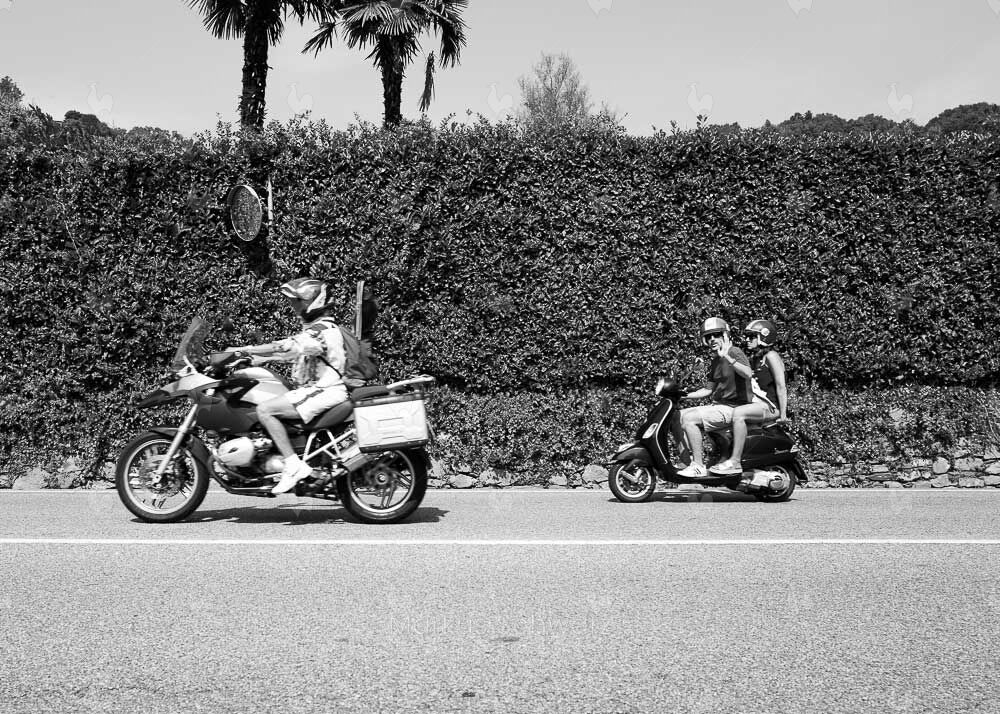 vespa vs motorcycle